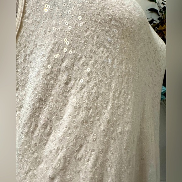 Maurices Cream and Sequenced Tank Top size Medium - Picture 5 of 10